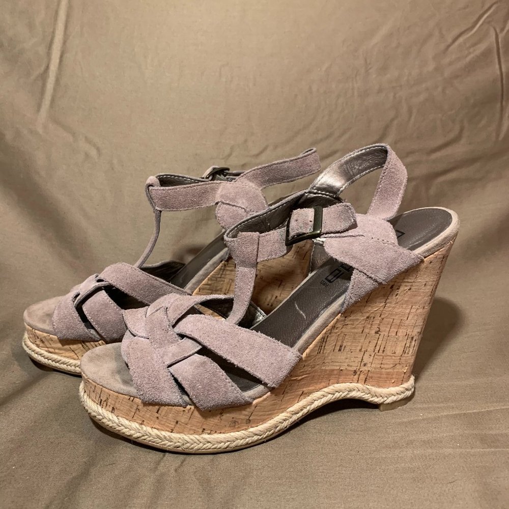 New Lower Price!!! Moda Wedge Platform Sandals